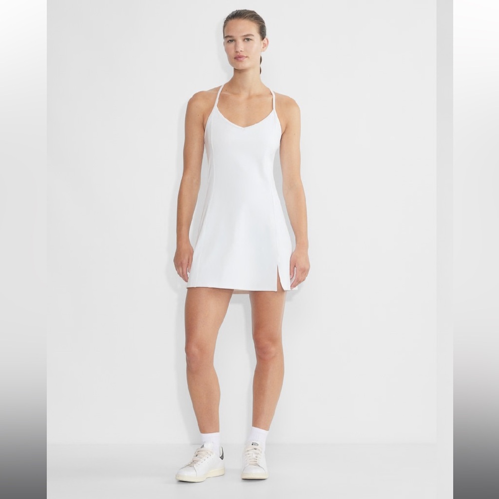 TnAction Life Court Tennis Dress (Aritzia) White Size Large